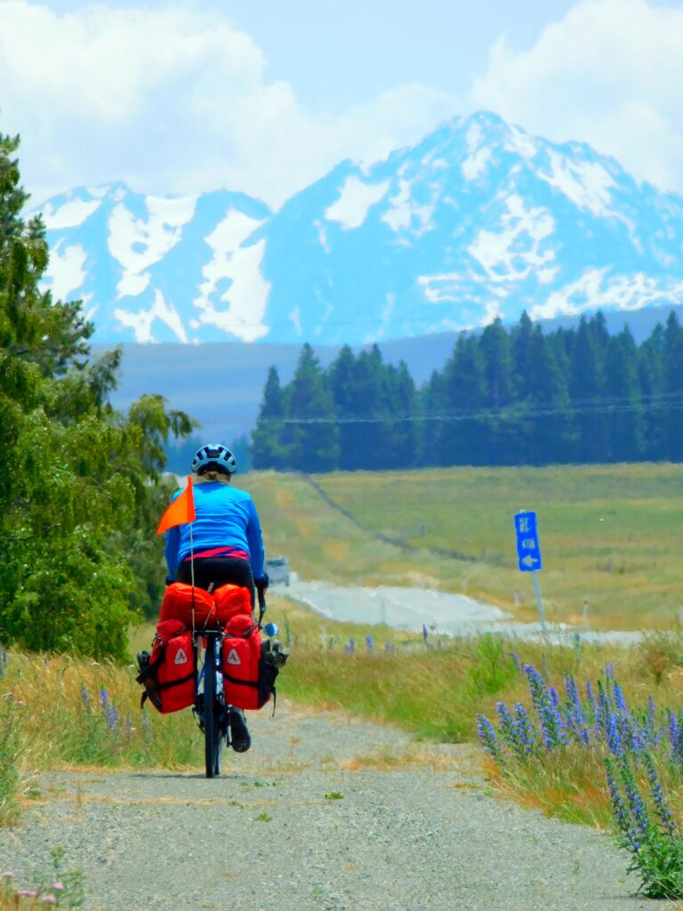 Cycling New Zealand’s Stunning Southern Alps circuit